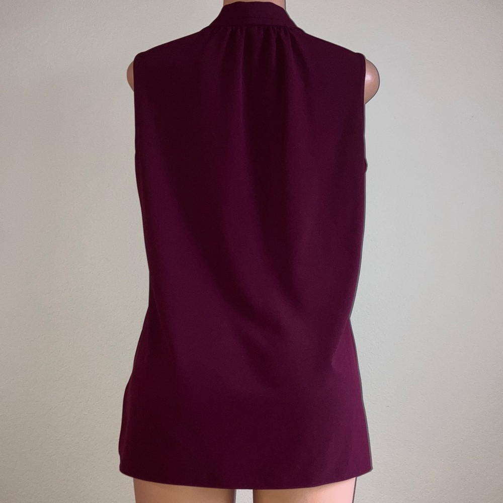 Elie Tahari Rich Burgundy Sleeveless Judith Shirt in Winterberry NWT - Picture 3 of 4